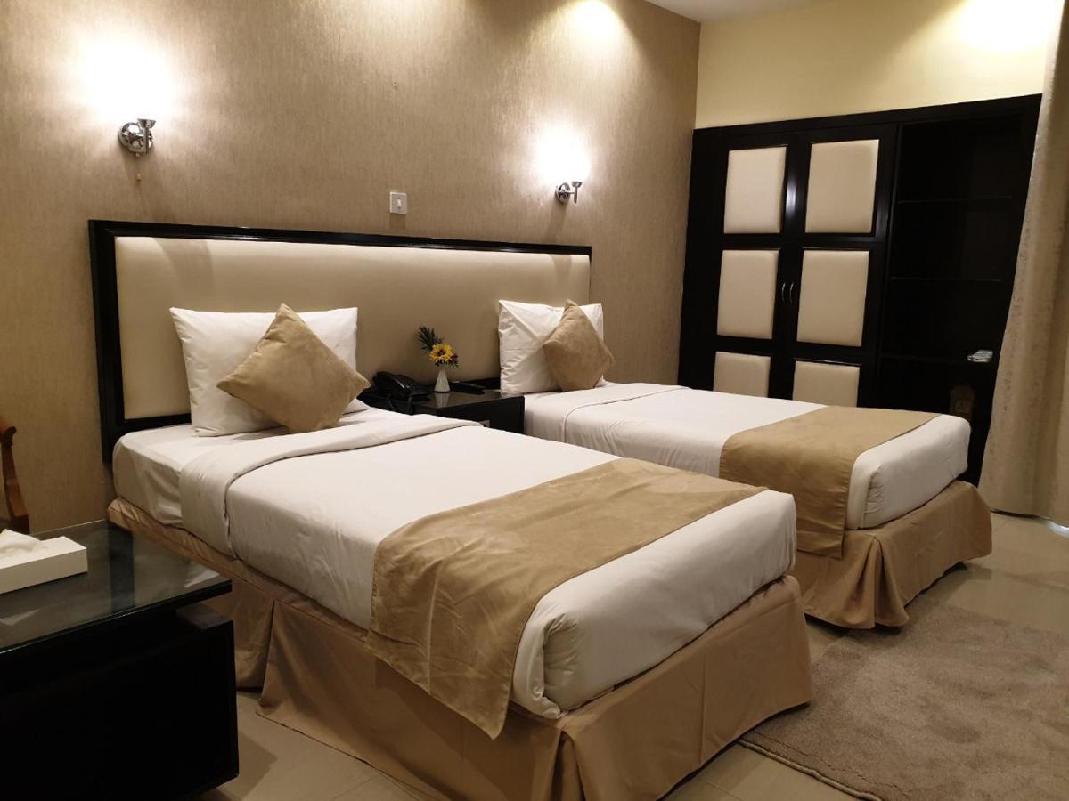 Palm Beach Hotel Dubai Ngoại thất bức ảnh